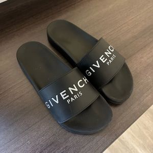 Givenchy Slides - Men’s 9